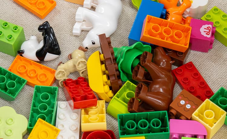 間に配置する画像